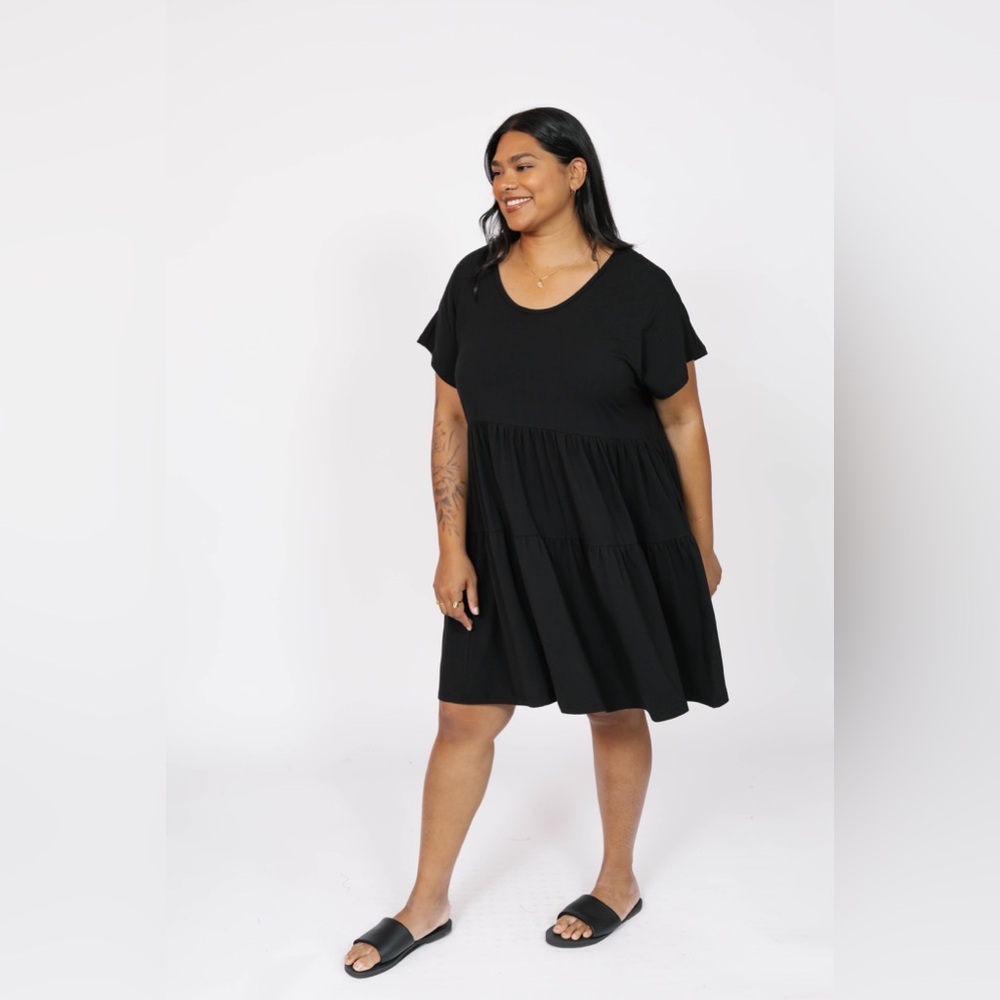 Smash + Tess Mini Dress Midnight Black Tiered Empire Waist L Pockets Minimalist - Picture 10 of 10